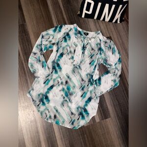 Women's Top in White, Black, and Teal Abstract Print
